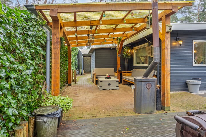 Foto 18 van Parallelweg 26-99