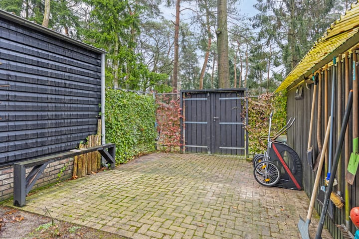 Foto 21 van Parallelweg 26-99