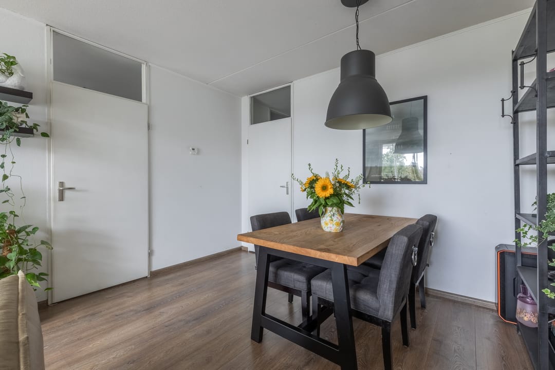 Photo 2 of Groest 15-C