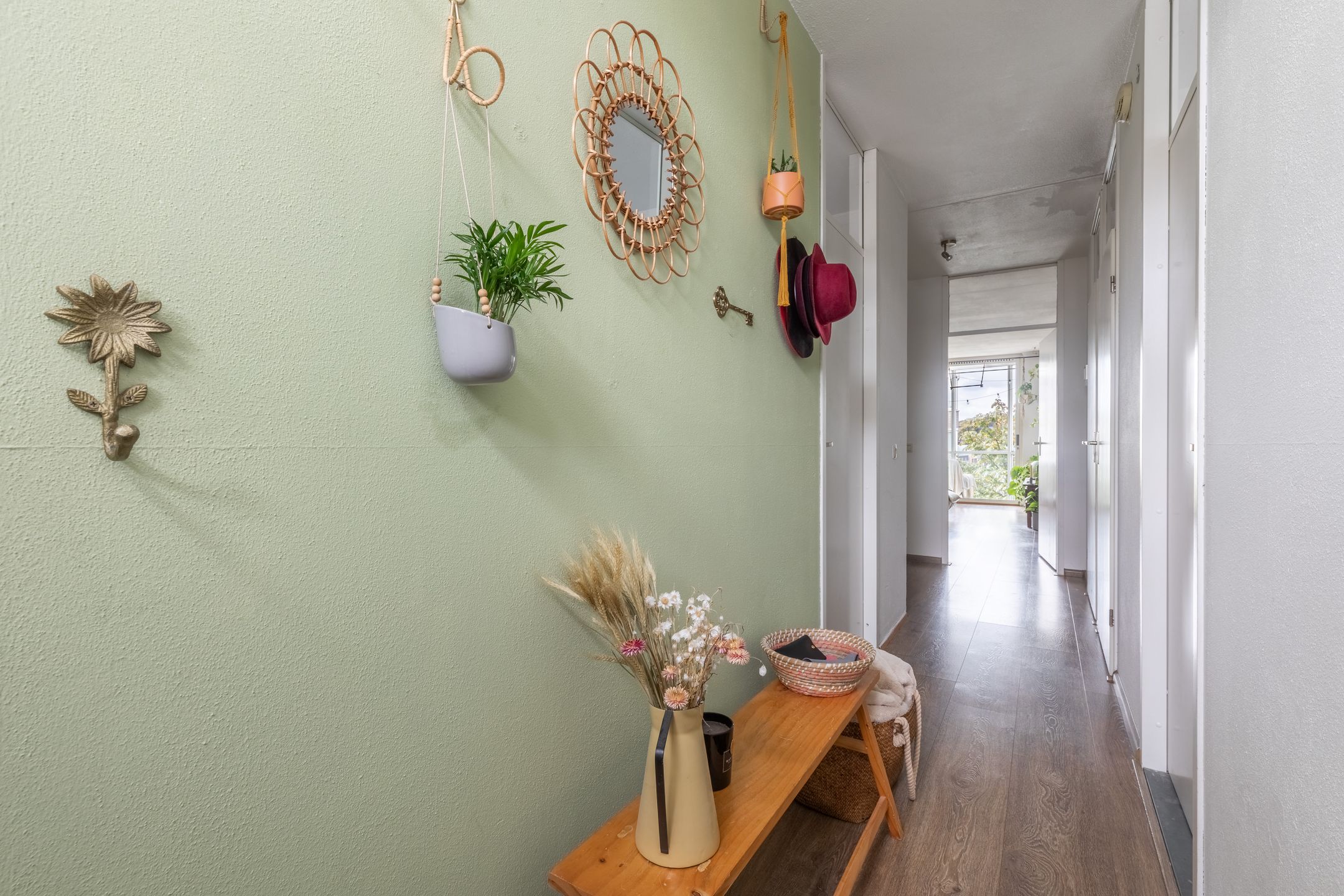 Photo 30 of Groest 15-C