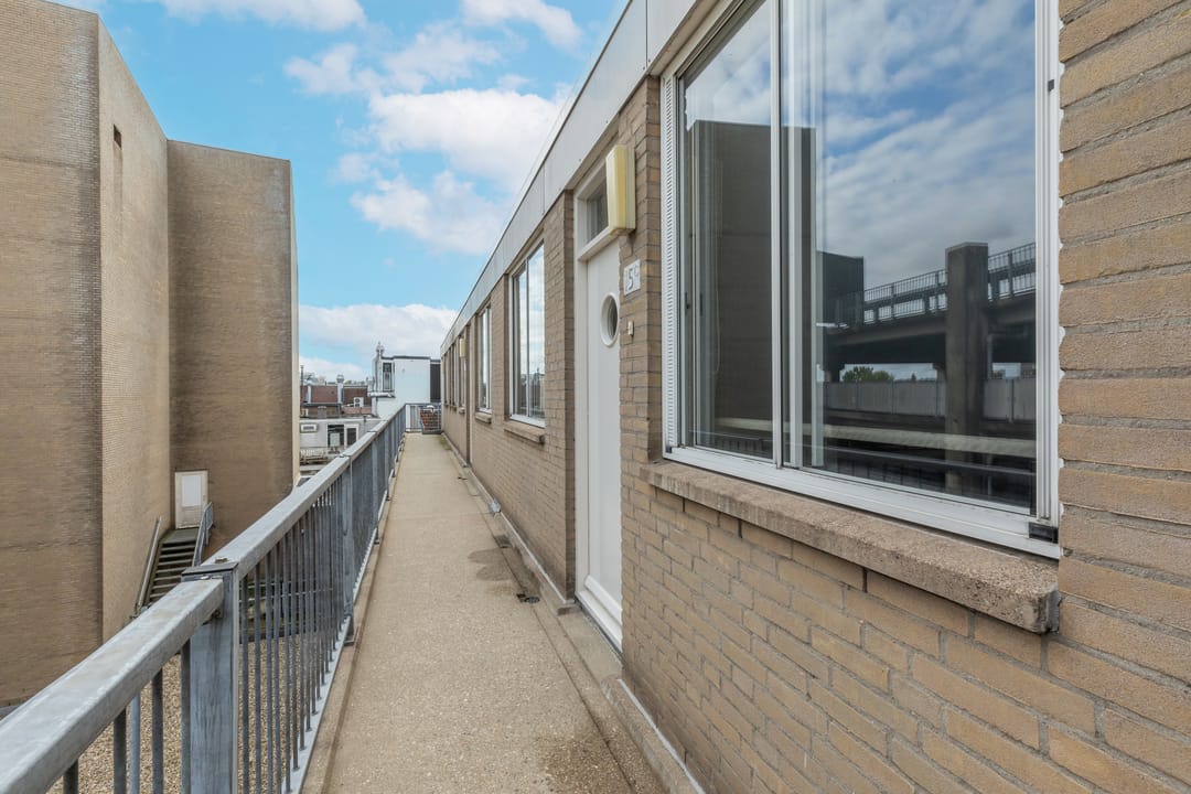 Photo 31 of Groest 15-C