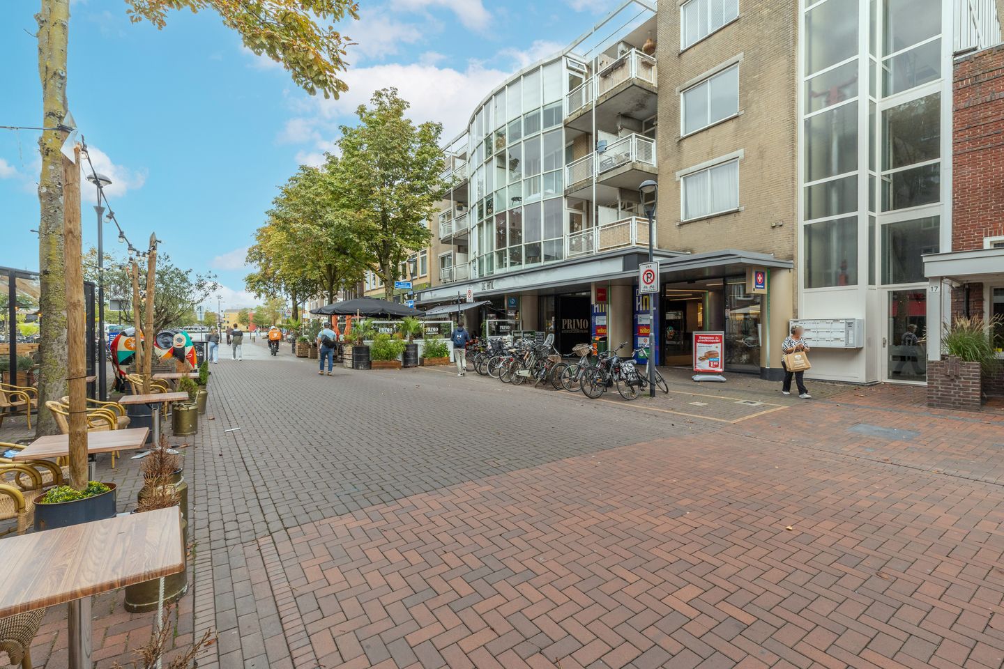 Photo 35 of Groest 15-C