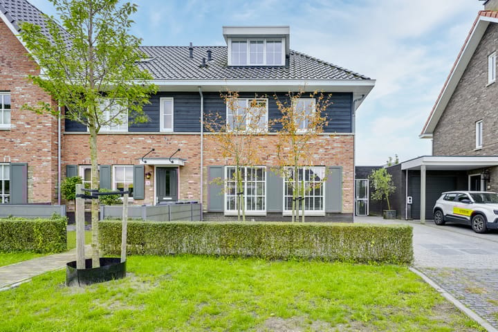 Foto 74 van Hoevesteinse Lint 24