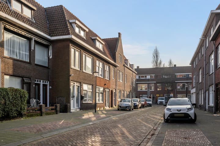 Foto 30 van Valeriusstraat 14