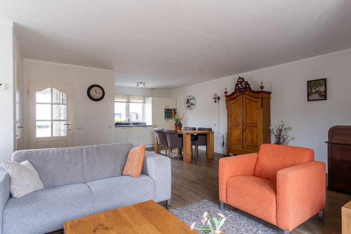 Foto 12 van Anjerlaan 93