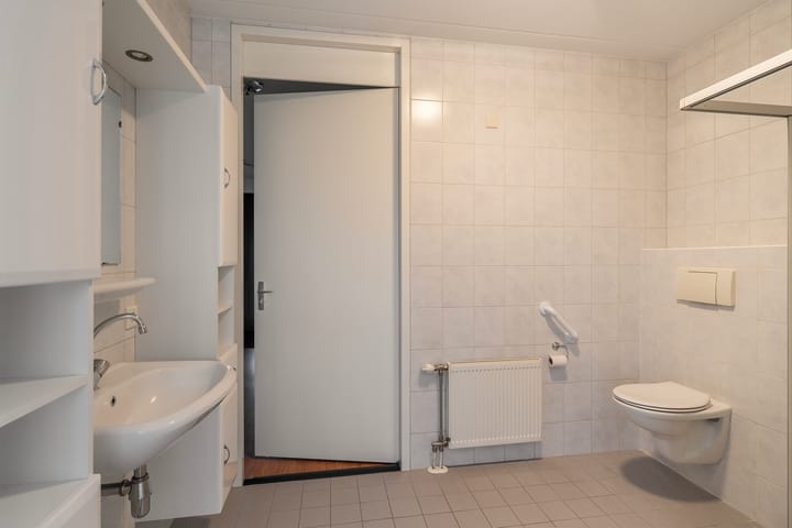 Foto 23 van Maartenshof 82