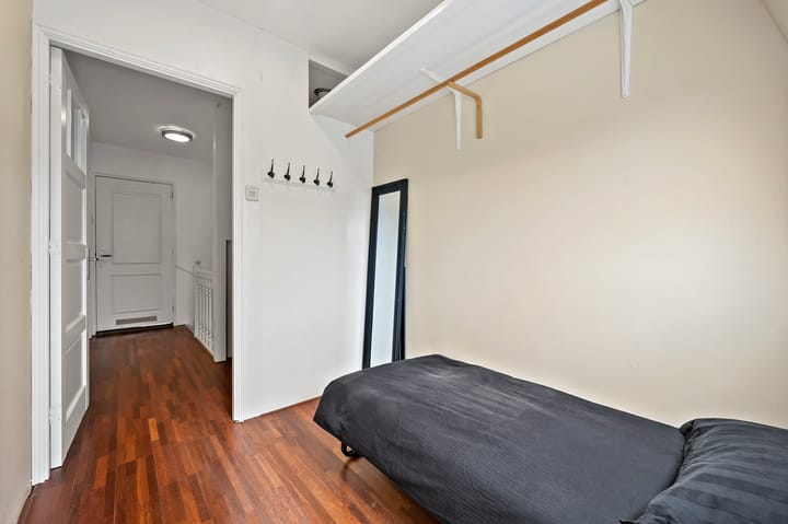 Photo 28 of Van Egmondstraat 60