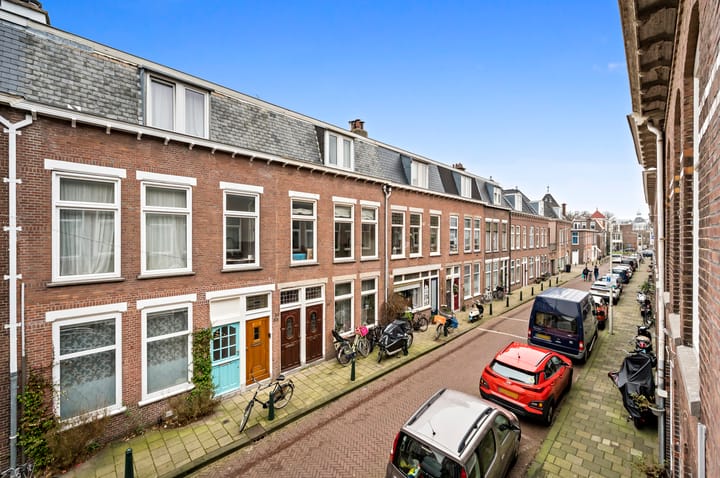 Photo 40 of Van Egmondstraat 60