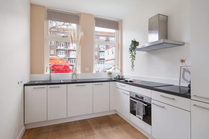 Foto 11 van Paulus Potterstraat 36