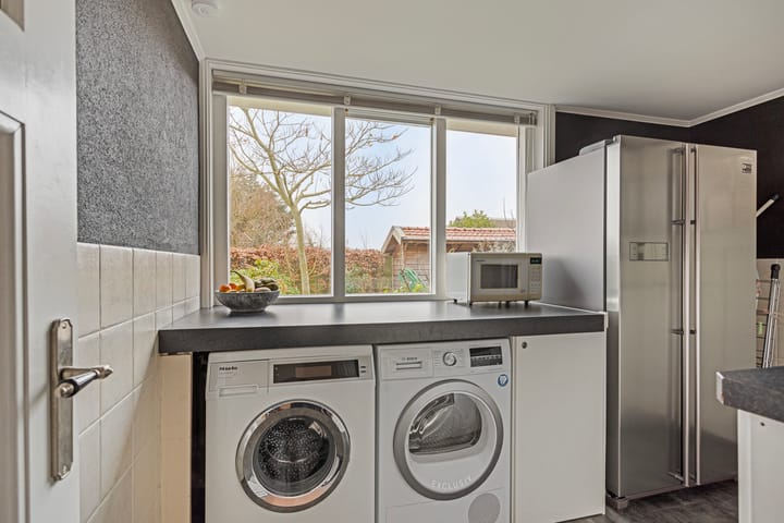 Foto 11 van Loeteweg 3