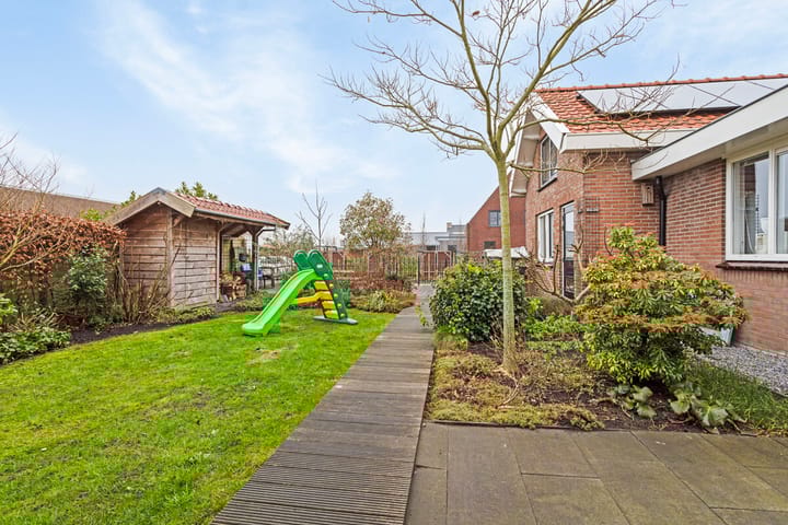 Foto 32 van Loeteweg 3