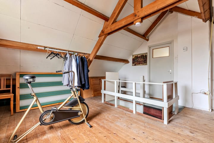 Foto 32 van Pettemerweg 7