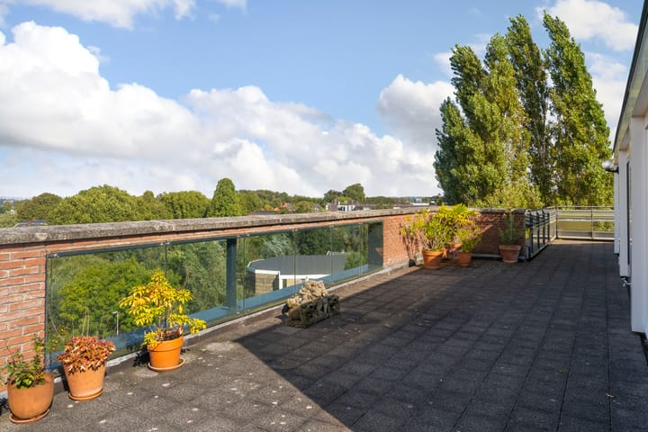 Foto 23 van Emmalaan 75