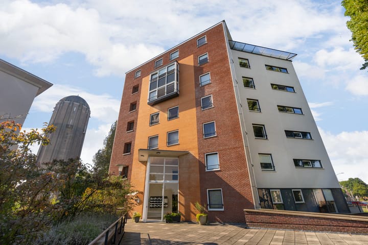 Foto 44 van Emmalaan 75