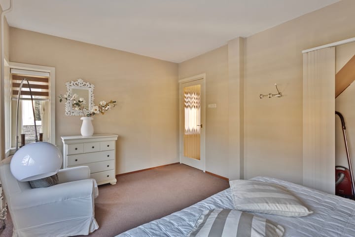 Foto 18 van Hertstraat 61