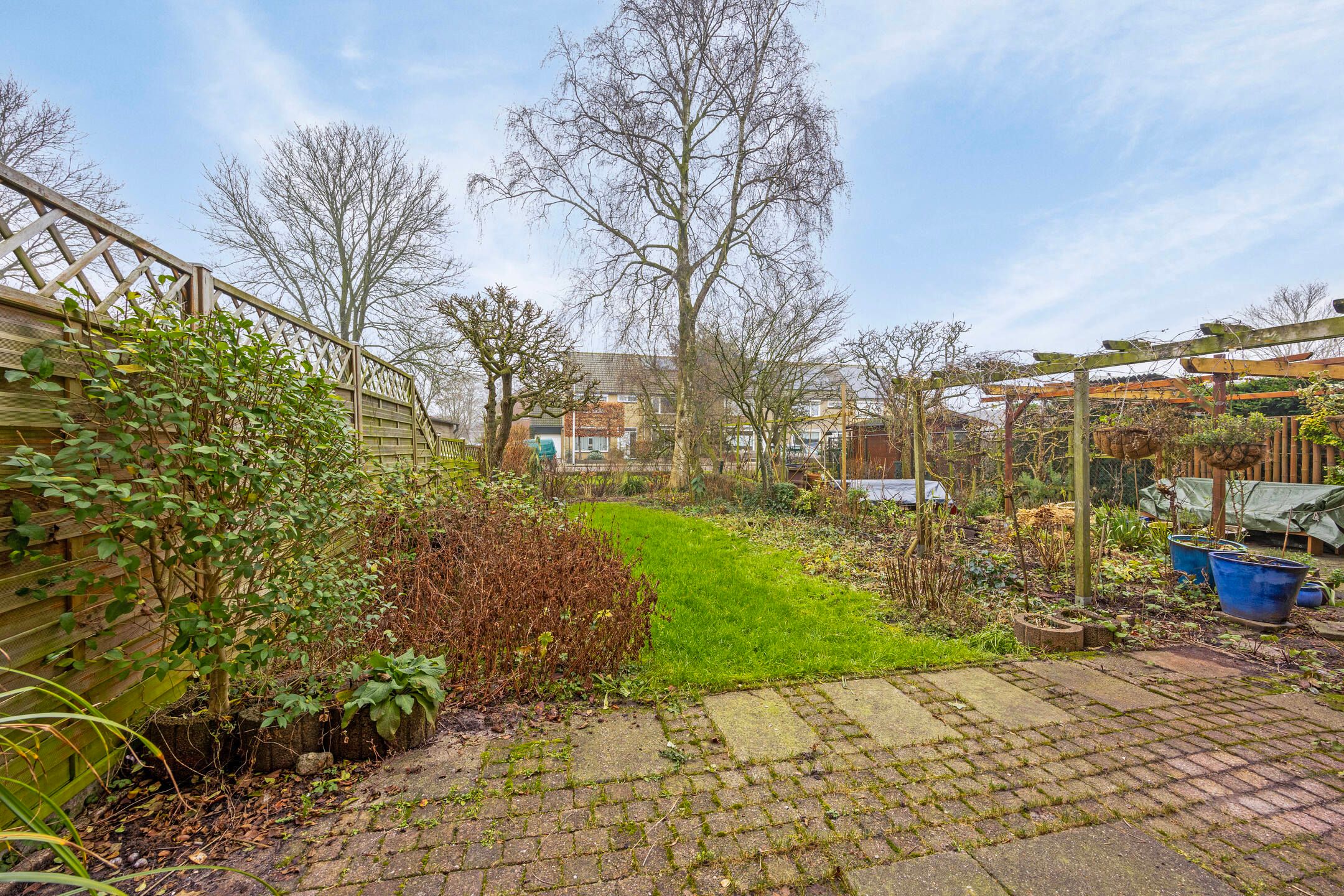 Foto 18 van Leeuwerikhof 12