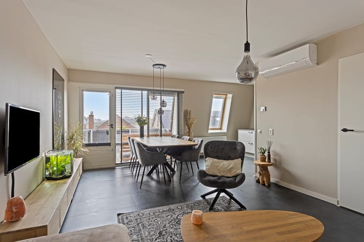 Photo 2 of Langemeer 1-J