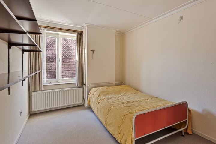 Foto 28 van Rondelenstraat 2