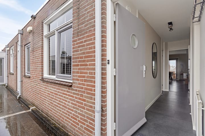 Photo 6 of Langemeer 1-J