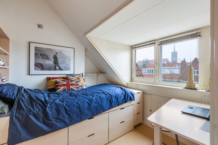 Photo 40 of Dr. H.J. Lovinklaan 17