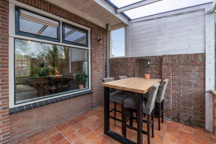 Foto 12 van Kerkplein 2