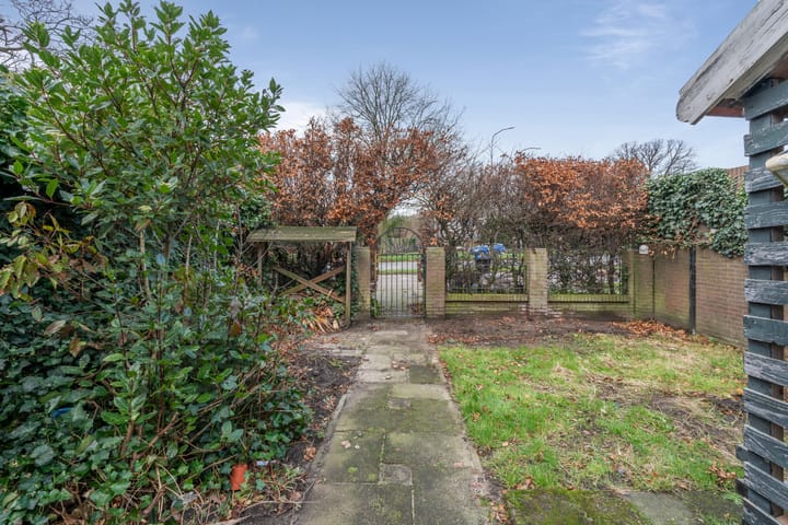 Foto 15 van Kerkplein 2