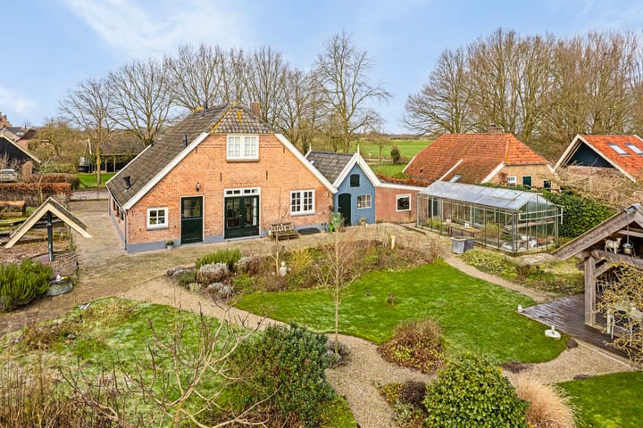 Foto 3 van 't Hof 18