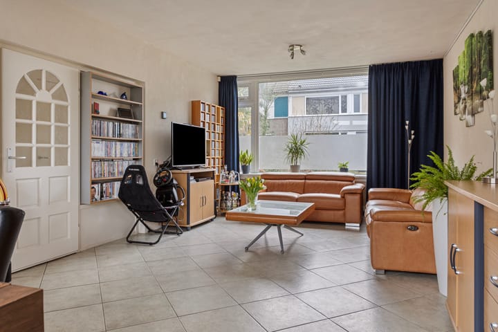 Foto 3 van Heliusstraat 3