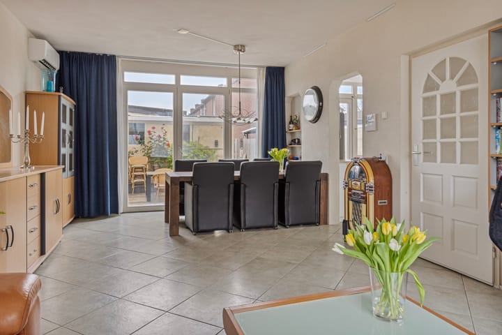 Foto 5 van Heliusstraat 3