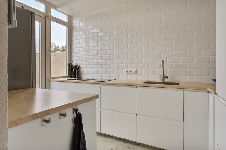 Foto 8 van Heliusstraat 3