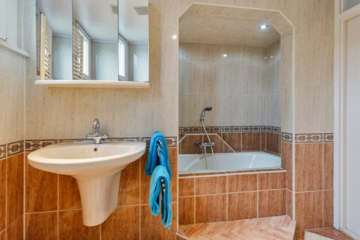 Foto 18 van Heliusstraat 3