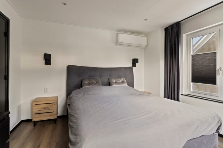 Foto 6 van Schineksstraat 8