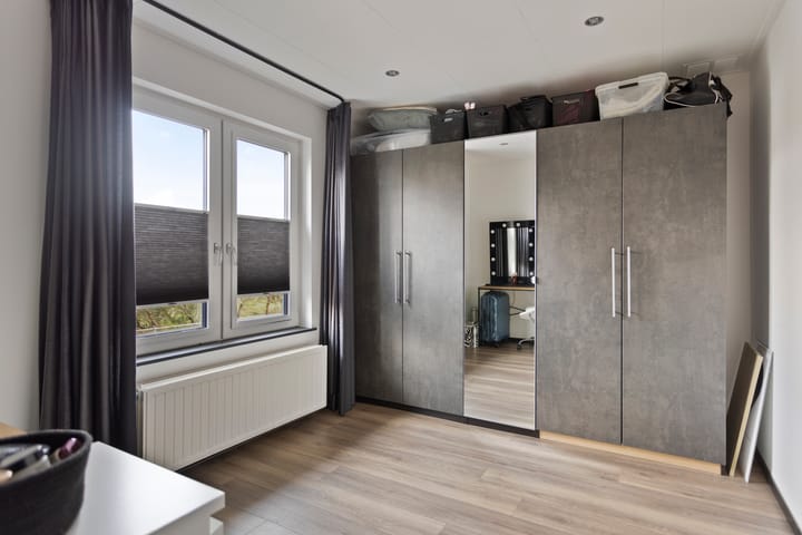 Foto 33 van Schineksstraat 8