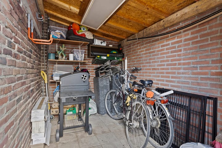 Foto 37 van Schineksstraat 8