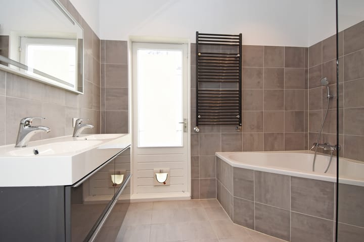 Foto 42 van Copernicuslaan 26