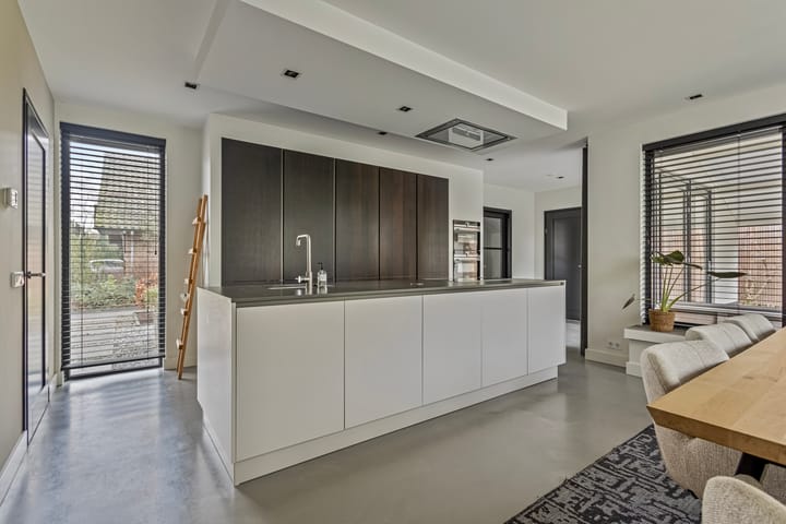 Foto 2 van Rhienderstein 7