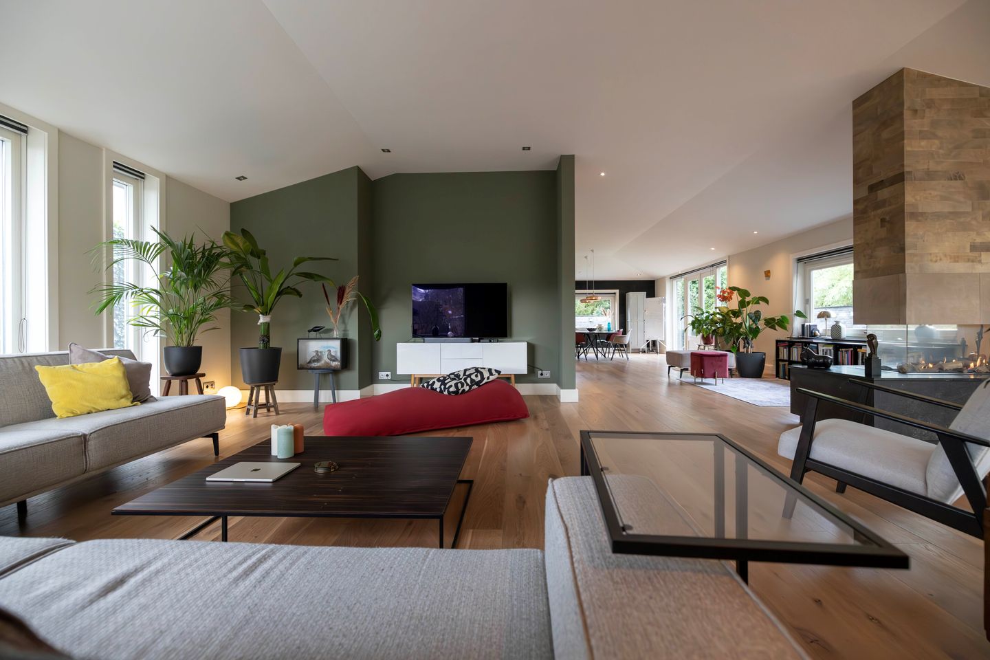 Foto 20 van Alteveerselaan 3