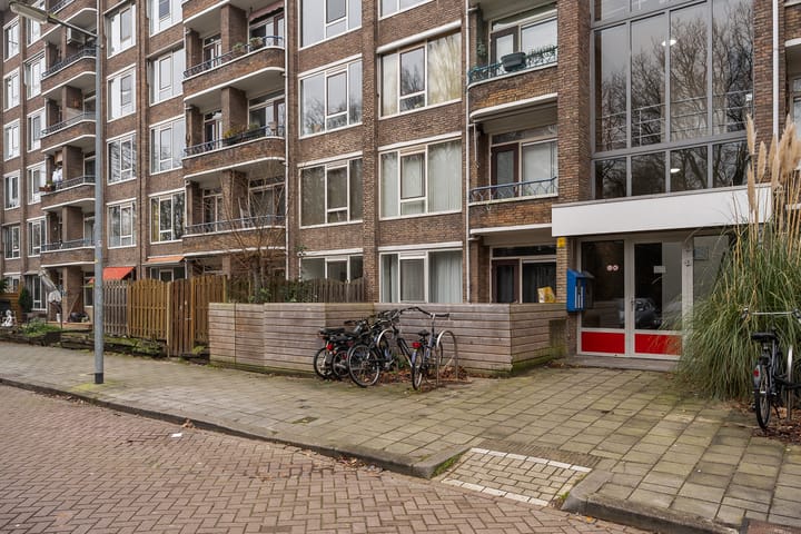 Foto 2 van Burgemeester Stulemeijerlaan 6