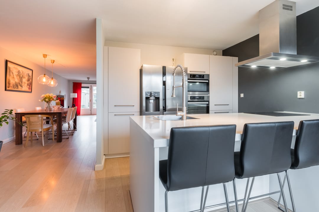 Photo 2 of Ommenstraat 19