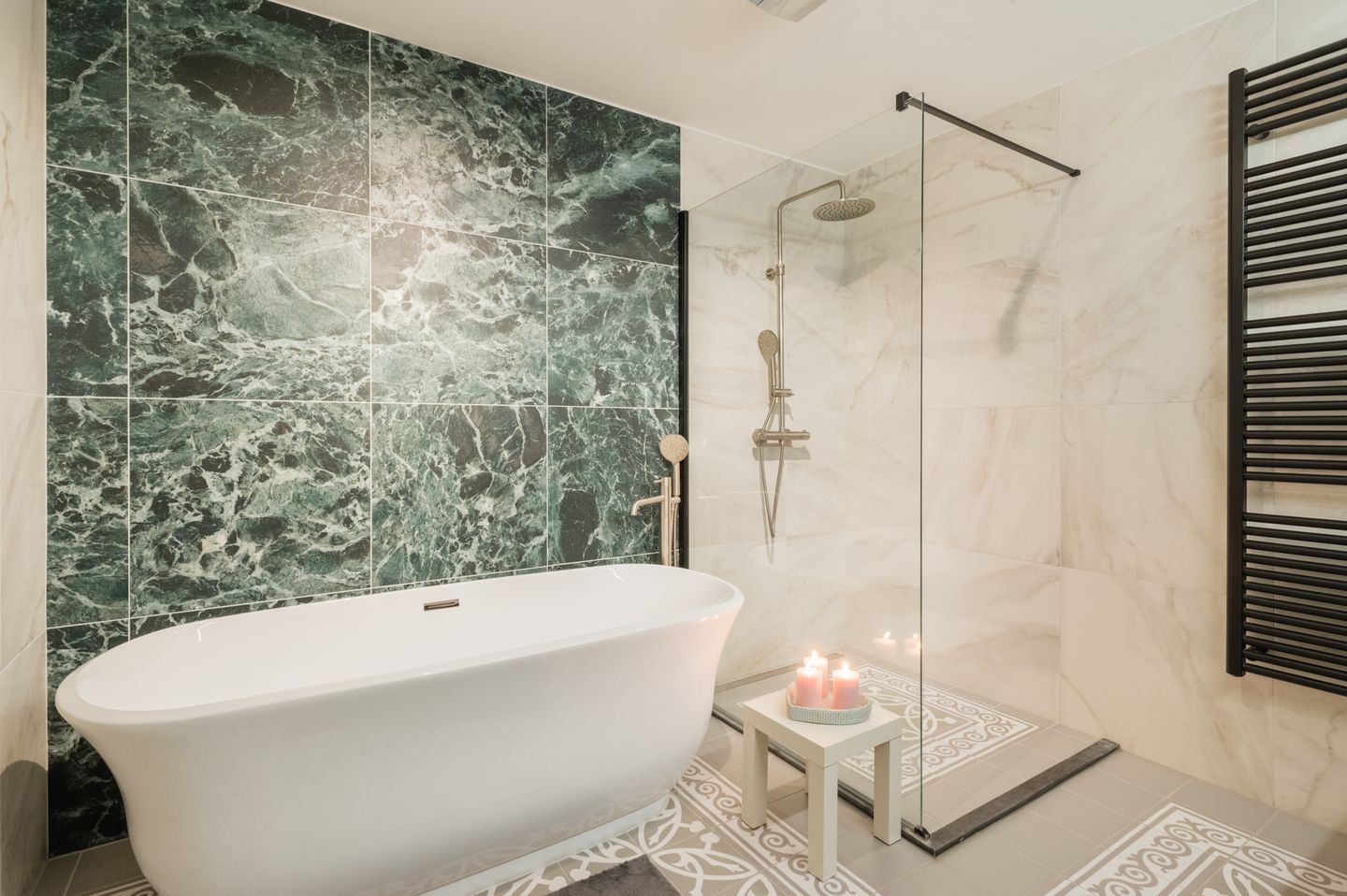 Photo 20 of Ommenstraat 19