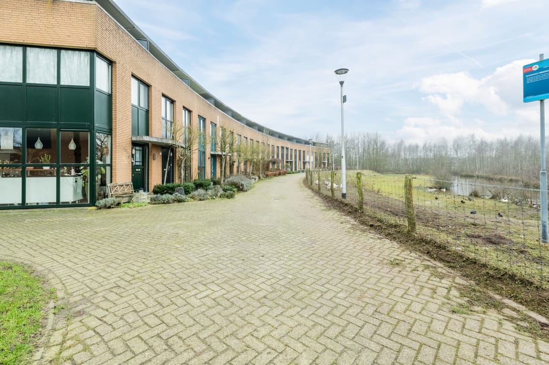 Photo 41 of Ommenstraat 19