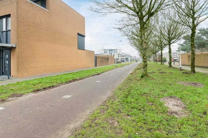 Foto 44 van Ommenstraat 19