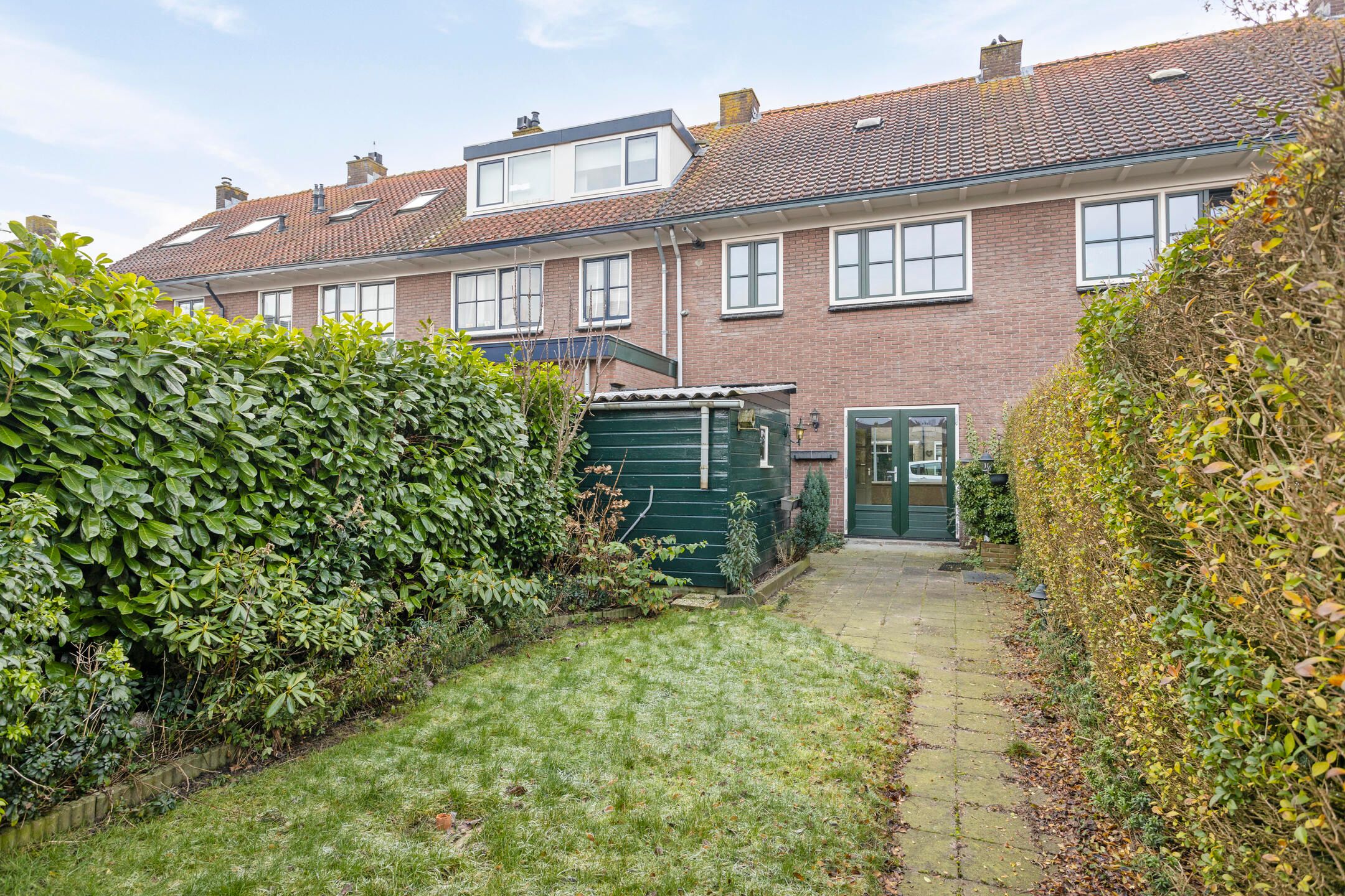 Foto 24 van Albert Cuypstraat 35