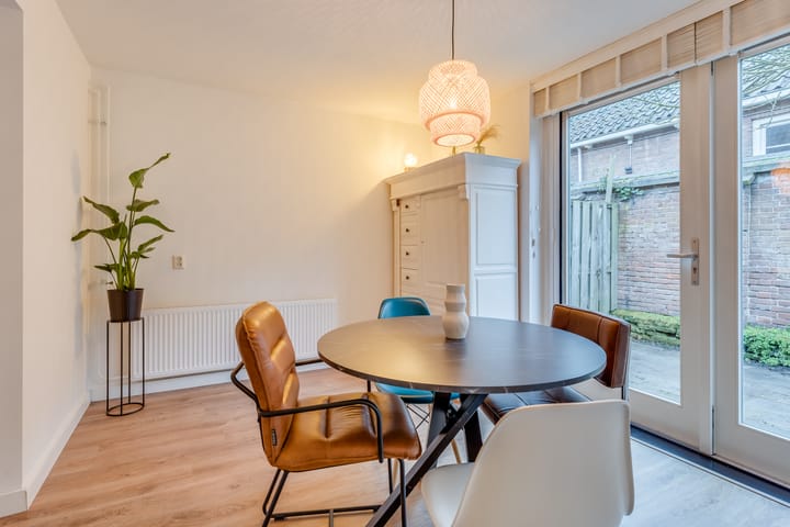 Photo 8 of Sint Rochusstraat 10