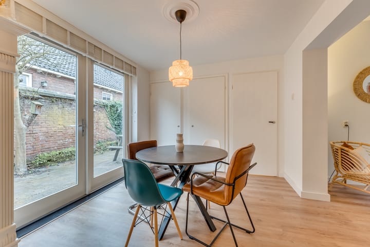 Photo 9 of Sint Rochusstraat 10