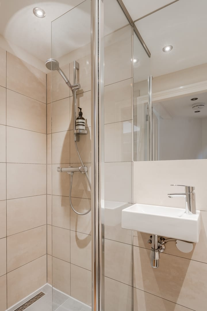 Foto 25 van Lijnbaansgracht 341-E