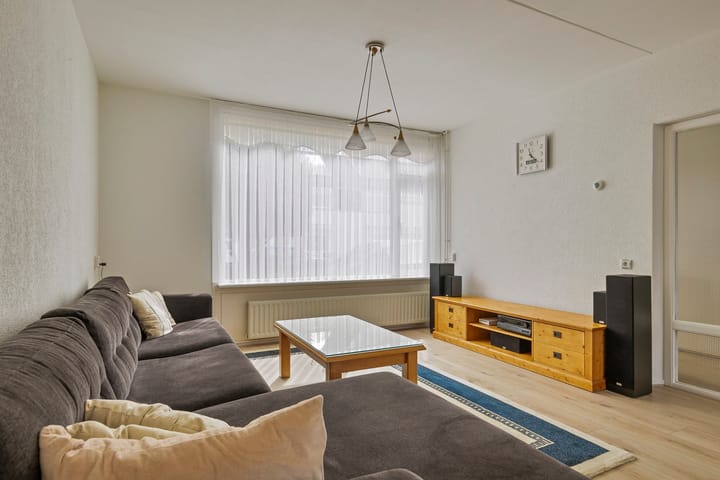 Foto 4 van Merelstraat 12