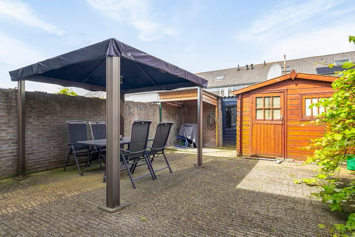 Foto 27 van Merelstraat 12