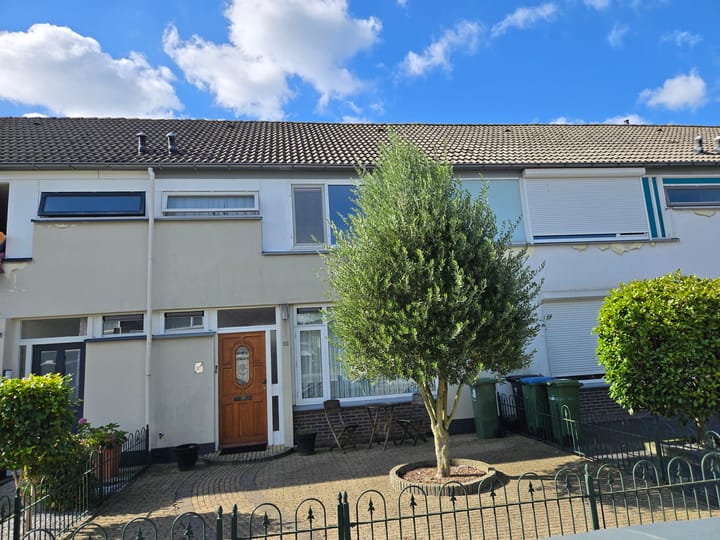 Foto 29 van Merelstraat 12