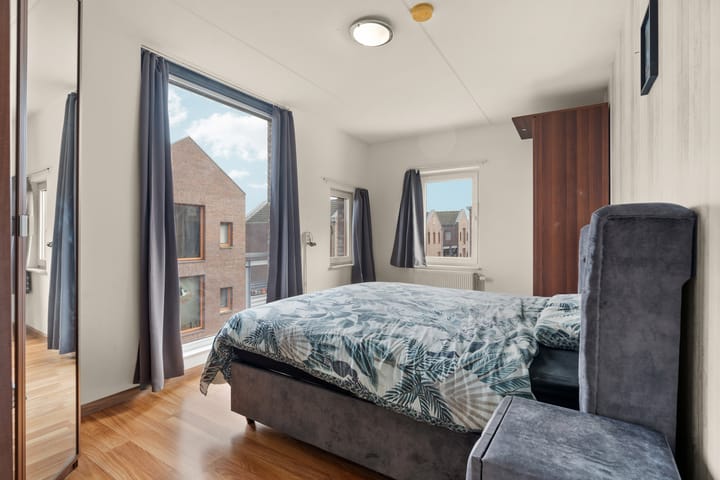 Foto 25 van Mazureplantsoen 34